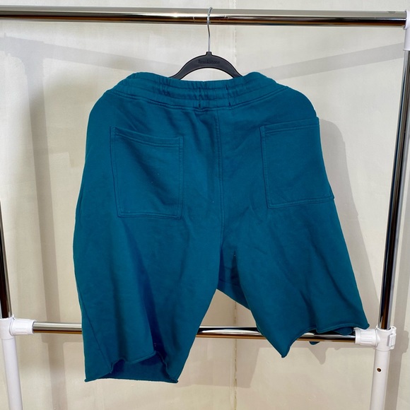 Shorts - Picture 2 of 2